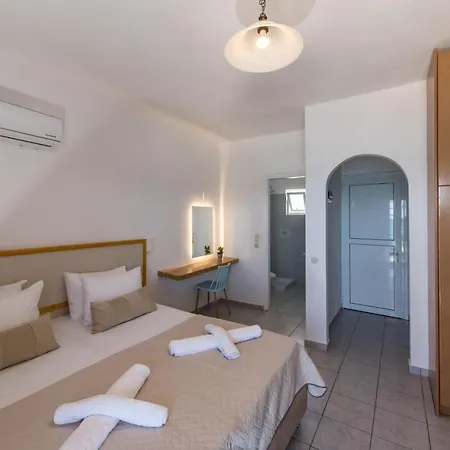 B&B Blue Horizon Laganas